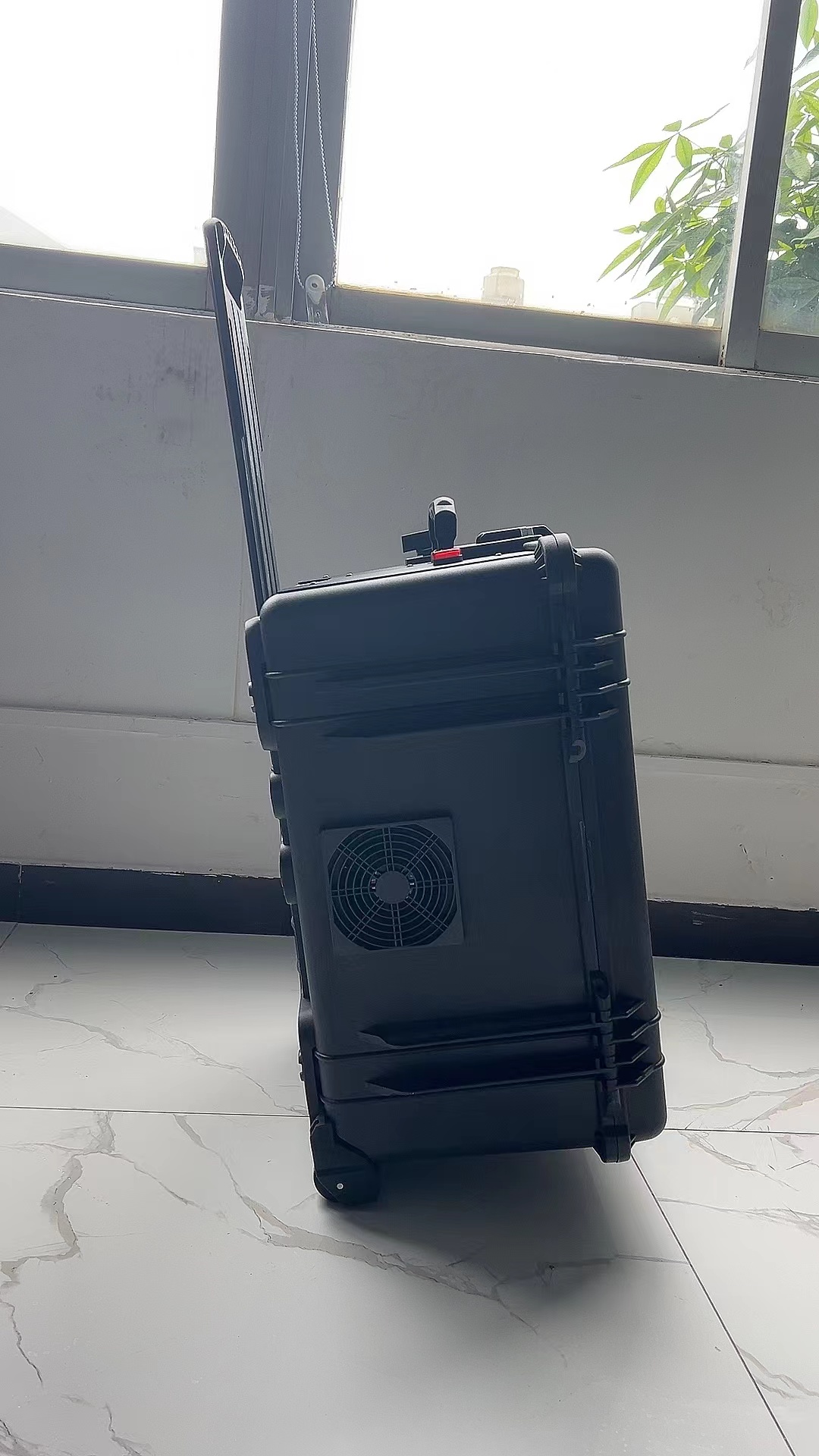 金口河手拉箱型移动通信干扰器